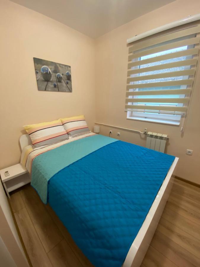 Apartmani Rajin Vrsac Luaran gambar