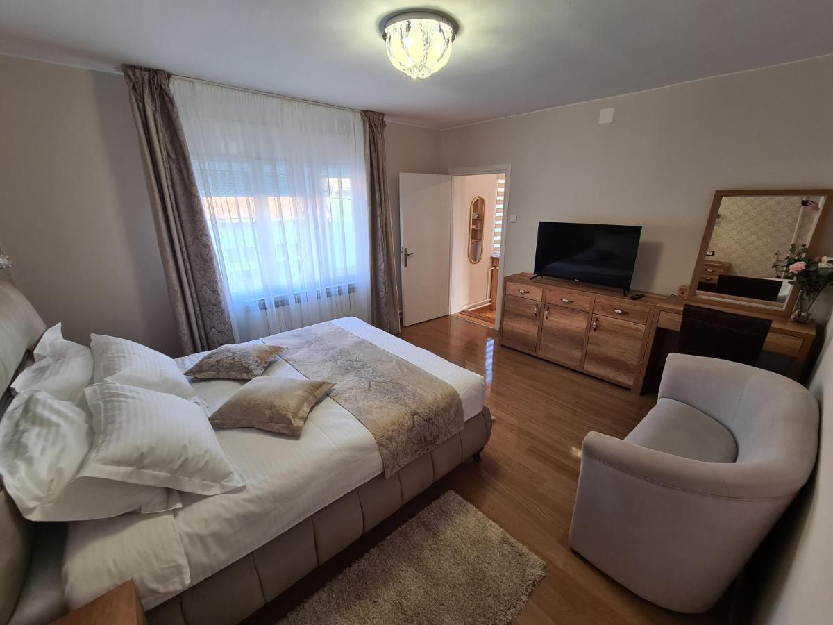 Apartmani Rajin Vrsac Luaran gambar