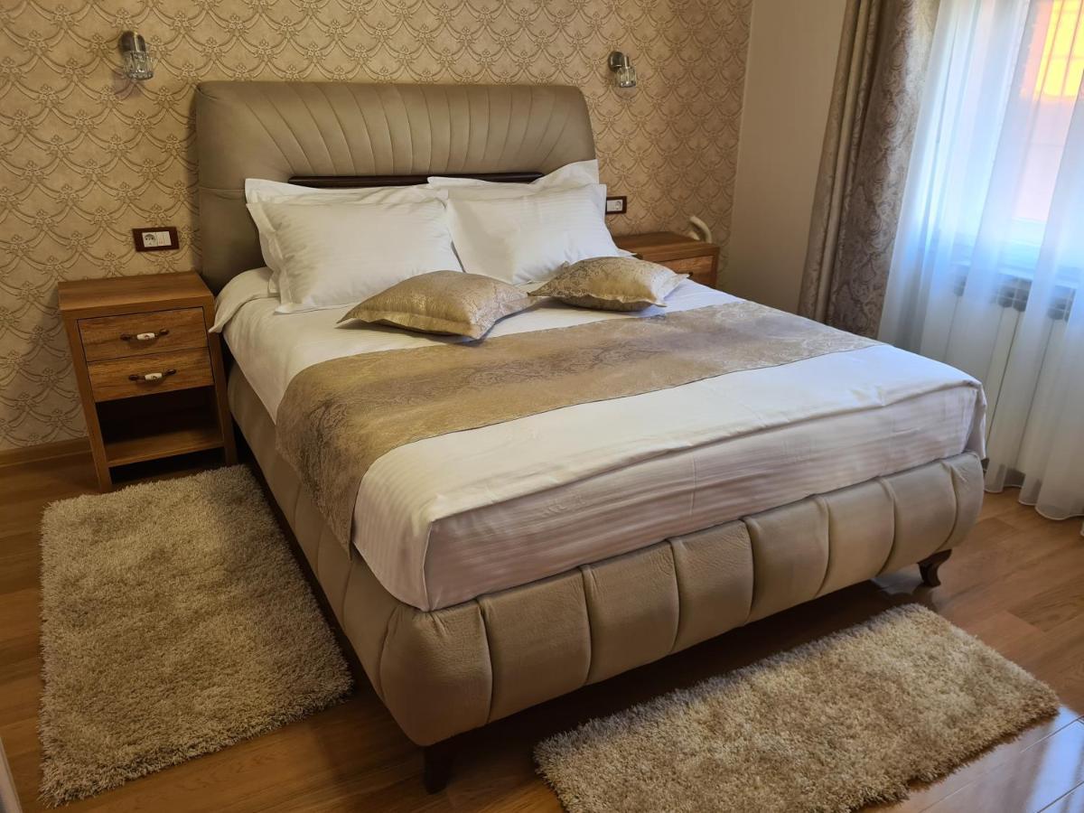 Apartmani Rajin Vrsac Luaran gambar